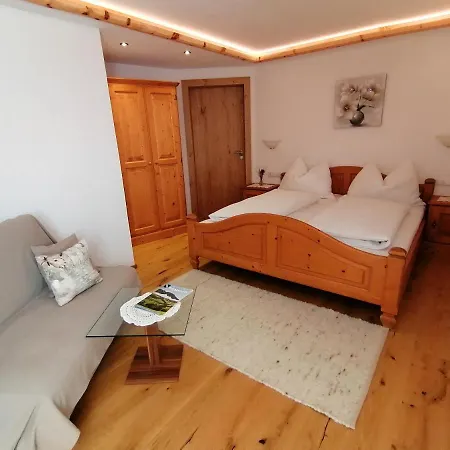 Haus Sama Apartmán *